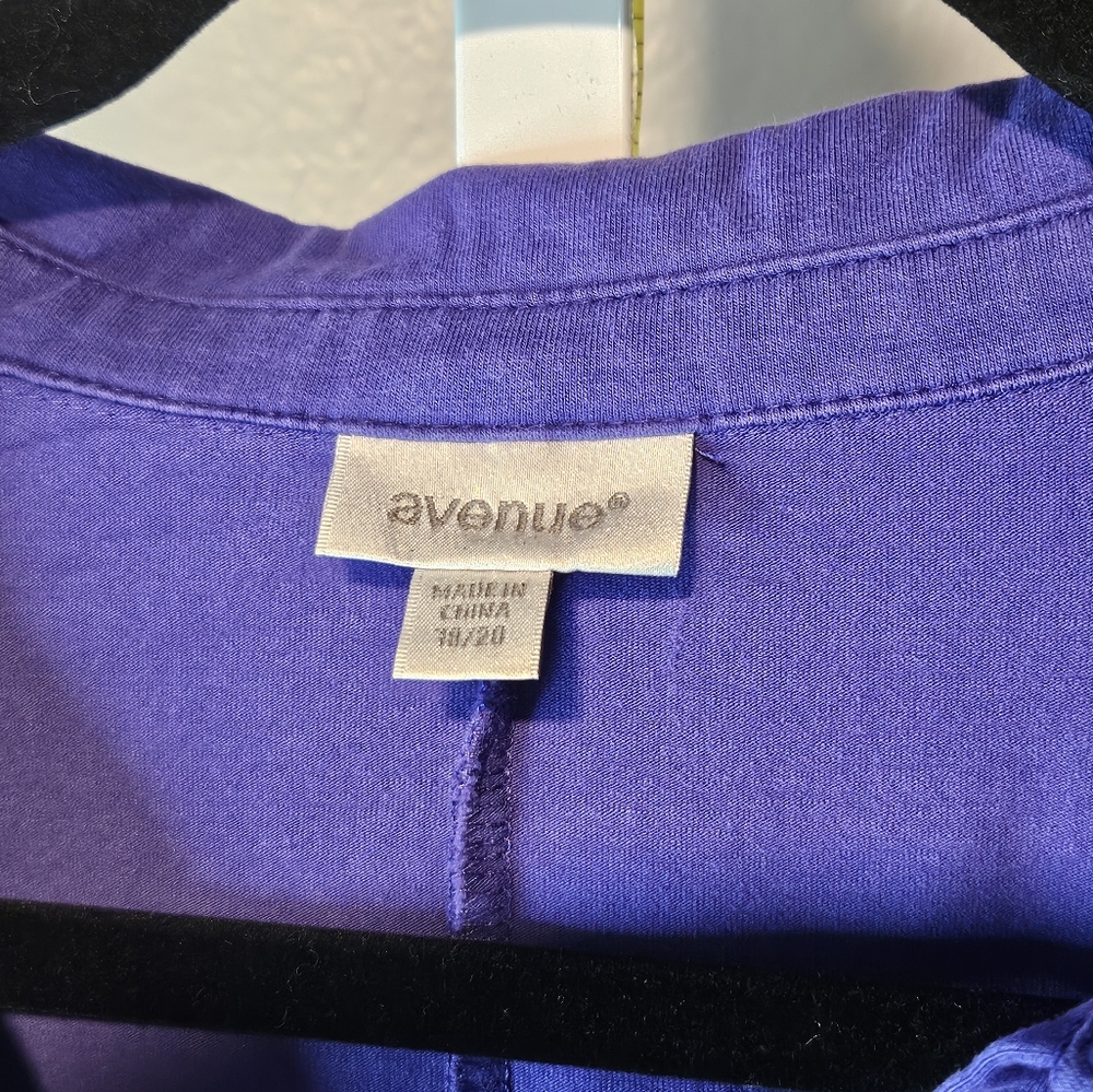 Avenue Women's Purple Polo Shirt - Picture 4 of 8